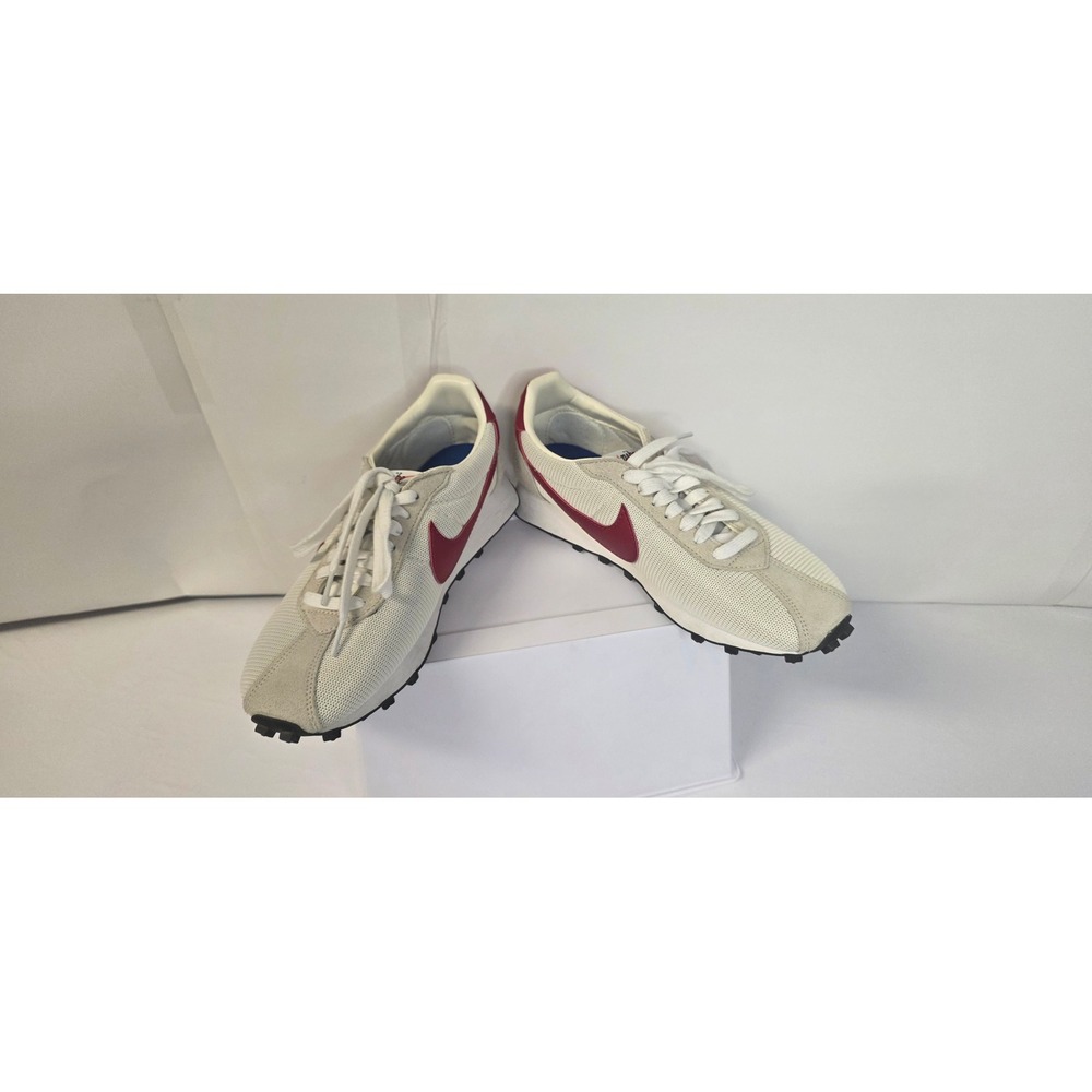 Nike Daybreak Sail Team Red White Womens Running Shoes  Size 9.5
